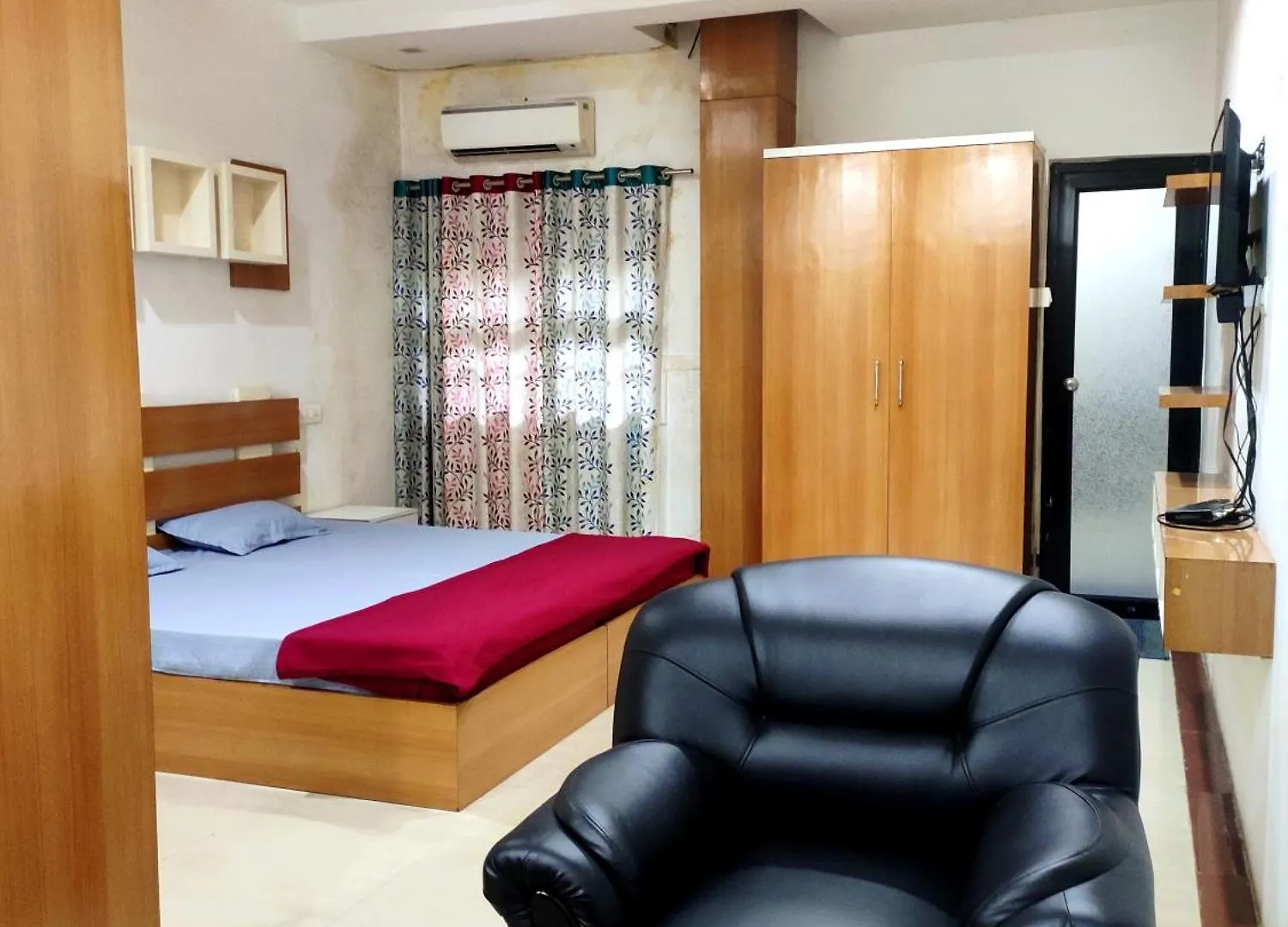 Hotel Khaleej Residency Perintalmanna